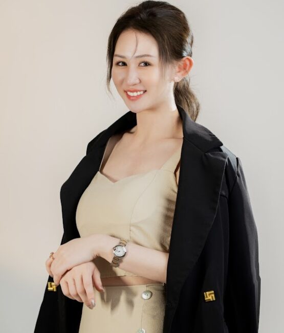 {"ARInfo":{"IsUseAR":false},"Version":"1.0.0","MakeupInfo":{"IsUseMakeup":false},"FaceliftInfo":{"IsChangeEyeLift":false,"IsChangeFacelift":false,"IsChangePostureLift":false,"IsChangeNose":false,"IsChangeFaceChin":false,"IsChangeMouth":false,"IsChangeThinFace":false},"BeautyInfo":{"SwitchMedicatedAcne":false,"IsAIBeauty":false,"IsBrightEyes":false,"IsSharpen":false,"IsOldBeauty":false,"IsReduceBlackEyes":false},"HandlerInfo":{"AppName":2},"FilterInfo":{"IsUseFilter":false}}